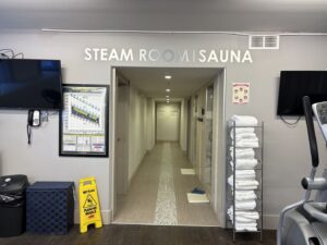 シャトーノヴァホテル_サウナ入口