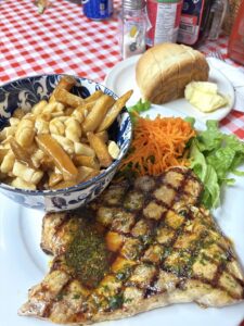 Bullock's Bistroの魚料理